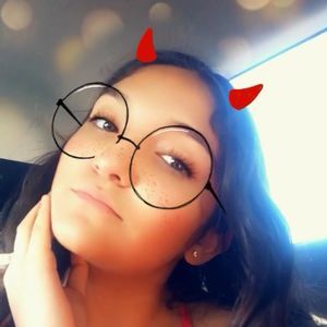 Meet your Posher, Abby